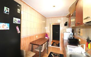 De inchiriat apartament cu 2 camere Micro 14 Masnita et. 2, 360 euro - Poză 1