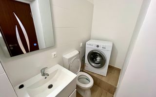 Apartament cu 2 Camere, Etaj Intermediar, Zonă Ultracentrală - Poză 10