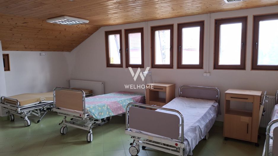 Casa cu 15 camere de vanzare in Bazna, Sibiu ( azil, pensiune) - Poză 39