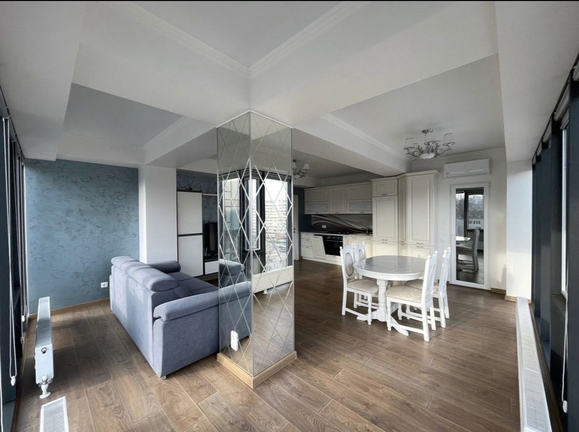 Apartament Estate Tower - Poză 3