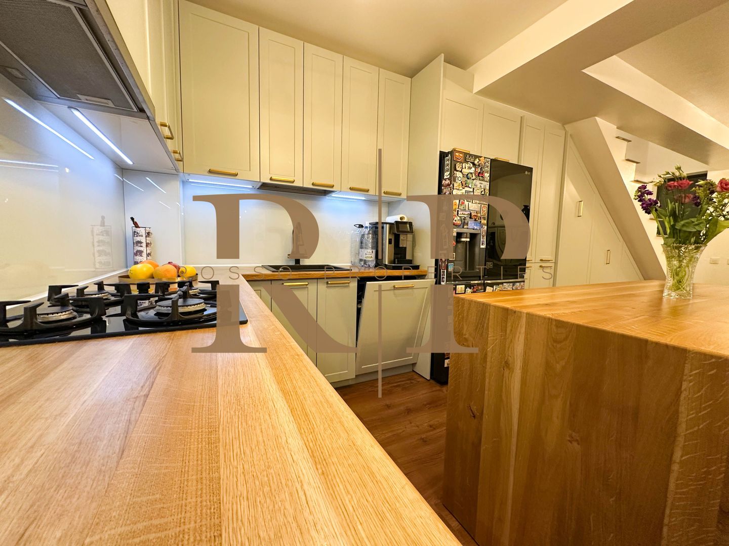 Vila Indivuala Otopeni 3 camere* Mobilat si Utilat* - Poză 21