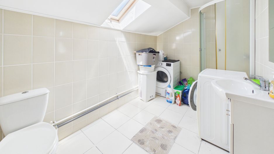 Vilă 10 camere + spațiu comercial | teren 1.300 mp | Otopeni 23 August - Poză 23