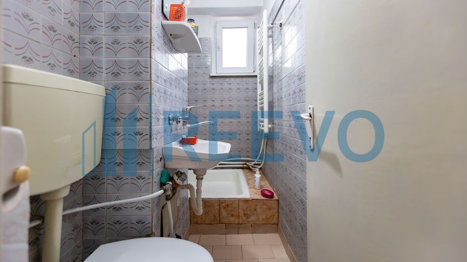 Apartament 4 camere, et. 1, str. 9 Mai, Bacău - Poză 6