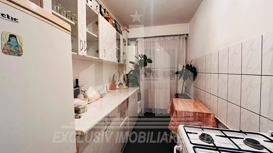 Garsoniera decomandata de vanzare, Industriala - Poză 2