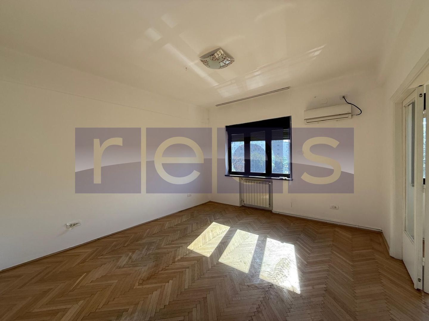 VANZARE 5 CAMERE | 155MP | PIATA AMZEI | NEMOBILAT | RENOVAT RECENT | - Poză 10