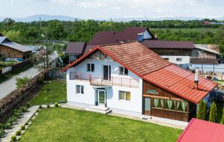 Casa cu teren generos si gradina spectaculoasa – Comuna Cuca, Arges!