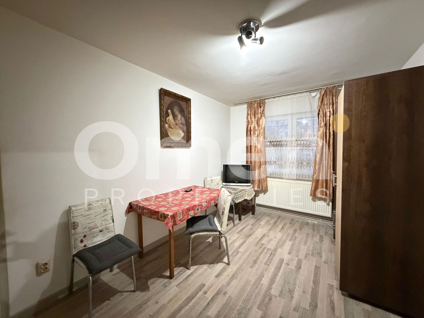 Apartament cu 2 camere, zona bulevardului Regele Mihai - Poză 3