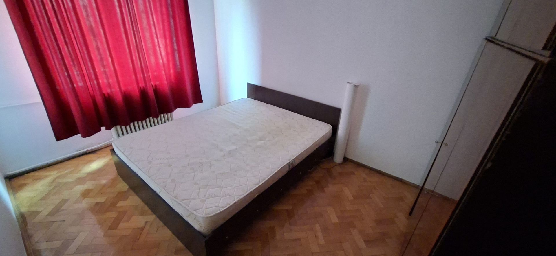 Apartament cu 3 camere - Centru - Poză 15