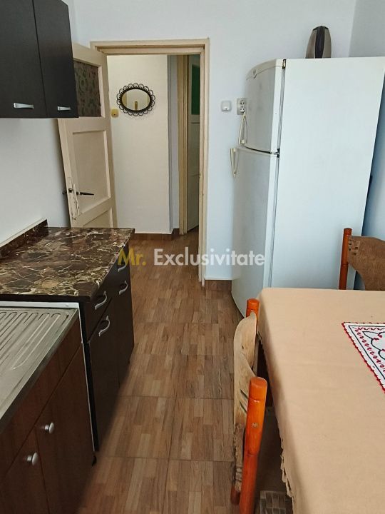 Vânzare apartament 2 camere Central Târgu Jiu etaj 2 - Poză 7