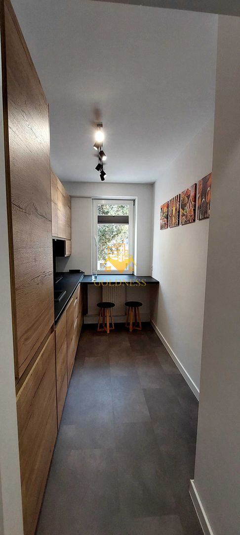 Apartament 2 camere in zona Facultatii de Drept , Piata Cipariu - Poză 4