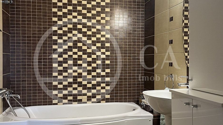 Apartament cu 3 camere de inchiriat in Luceafarul Oradea - Poză 7