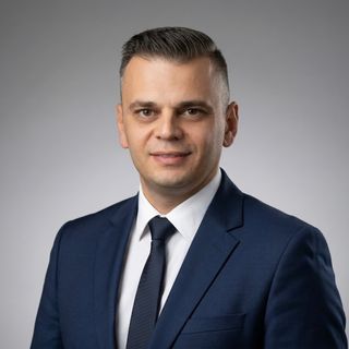 Petru Vidrean - Tower Imob