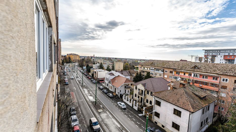 Apartament 2 camere decomandat și renovat, Calea Romanilor - Poză 3