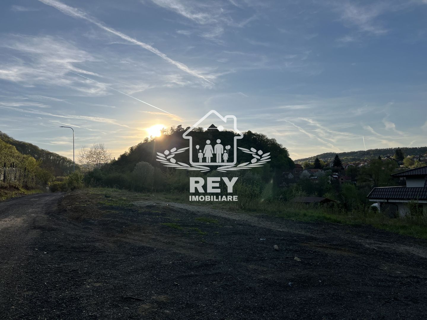 Teren 1250  mp de vânzare în Cisnădioara foarte aproape de asfalt/PUZ - Poză 11