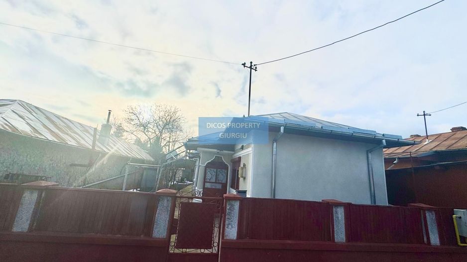 Casă de vânzare – Fdt. Rozelor - Poză 2