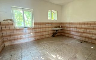 Casă Centrală 6 incăperi Str. Iuliu Maniu - Carei - Comision 0% - Poză 9