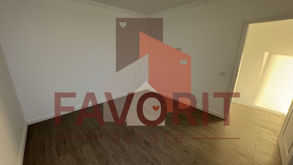 Comision 0%. Panouri si pompa de caldura. Despartit prin camera tehnica - Poză 14