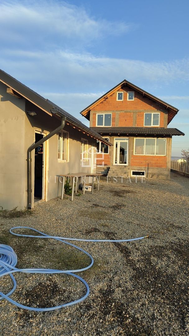 Casa de vanzare Pleasa,com.Bucov - Poză 3