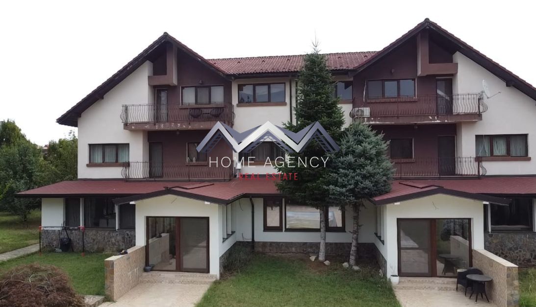 Domeniu privat în Corbeanca – 2 vile, 3.278 mp teren, piscină - Poză 3