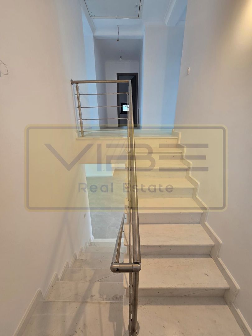 Vila 5 camere- teren 500mp- 140mp Miroslava- Cornesti - Poză 10