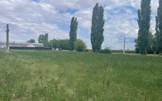 Teren cu 5 construcții – Fostă fermă / Oportunitate investiție - Poză 1