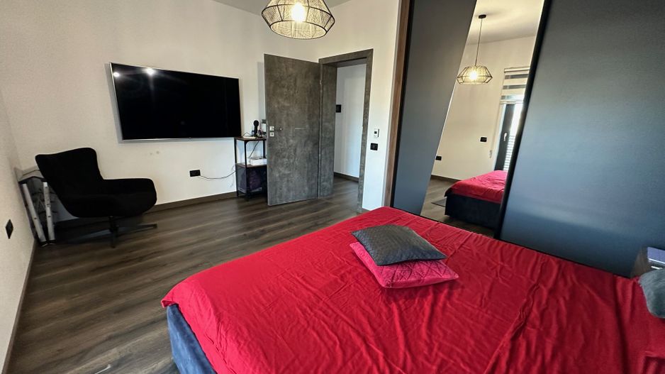 Casa moderna în Dumbravita - Ikea cu garaj - Poză 27