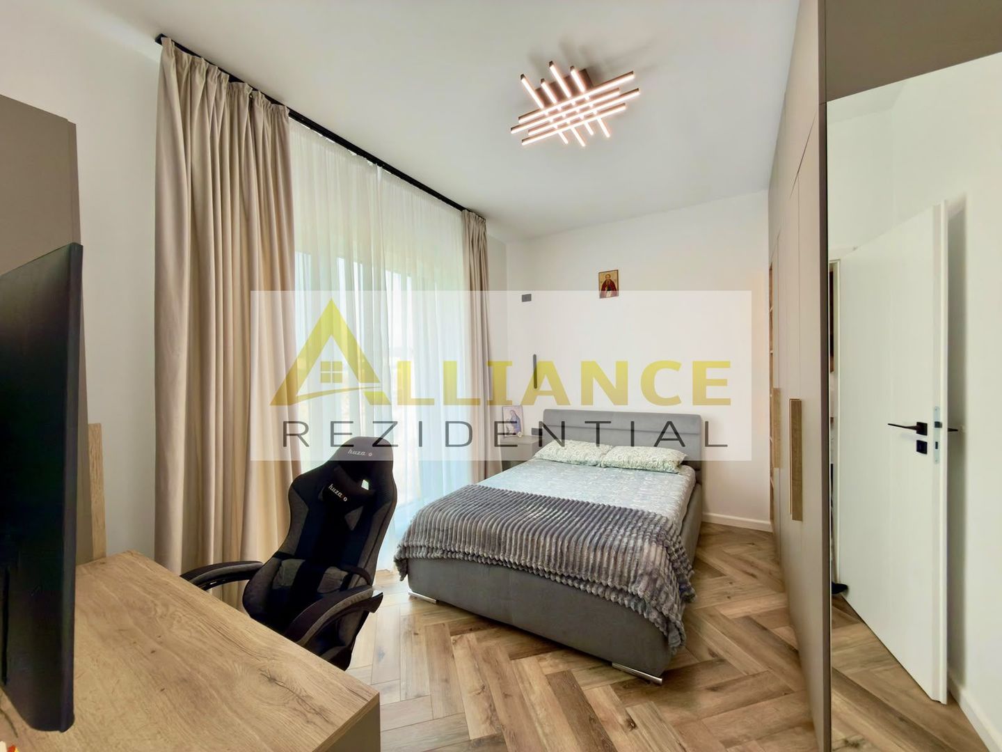 CASA PARTER-4 CAMERE- TEREN 444 MP-STR.MIORITA - Poză 16