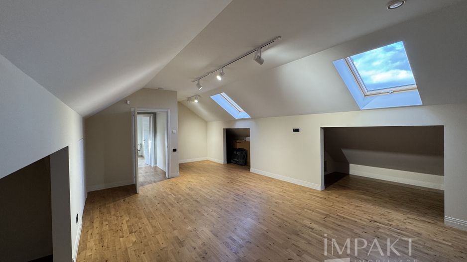 Casa moderna de inchiriat cu 4 camere in cartier Terra Floresti! - Poză 20