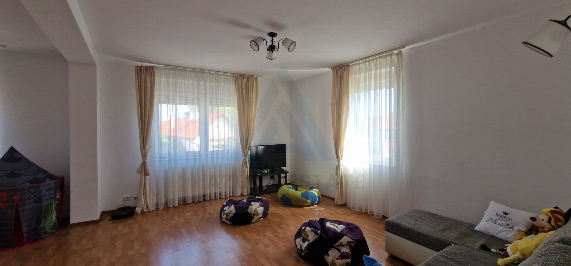 Casa individuala, 195 mp utili+ 500 mp curte, Sura Mica - Poză 16