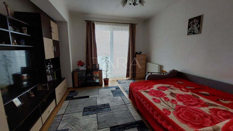 Apartament decomandat cu 3 camere în Florești - Zona Florilor - Poză 1