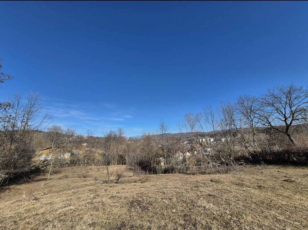 Teren intravilan 3526 mp cu vedere superba catre munte! - Poză 9