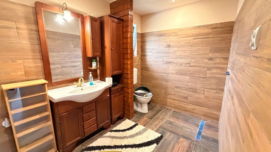 Casă de vânzare | Gai, Arad | Teren generos, acces din două străzi - Poză 8