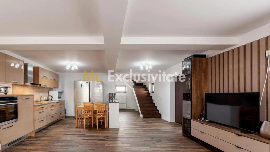 Casa moderna in Bradu - 3 camere,sauna proprie,mobilata , - Poză 1