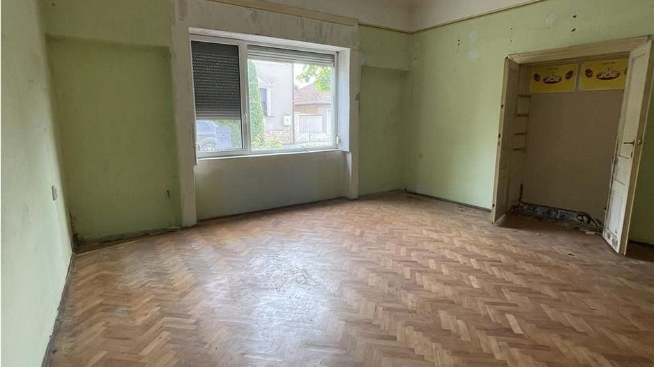 Casa ULTRACENTRAL Salonta - Poză 4