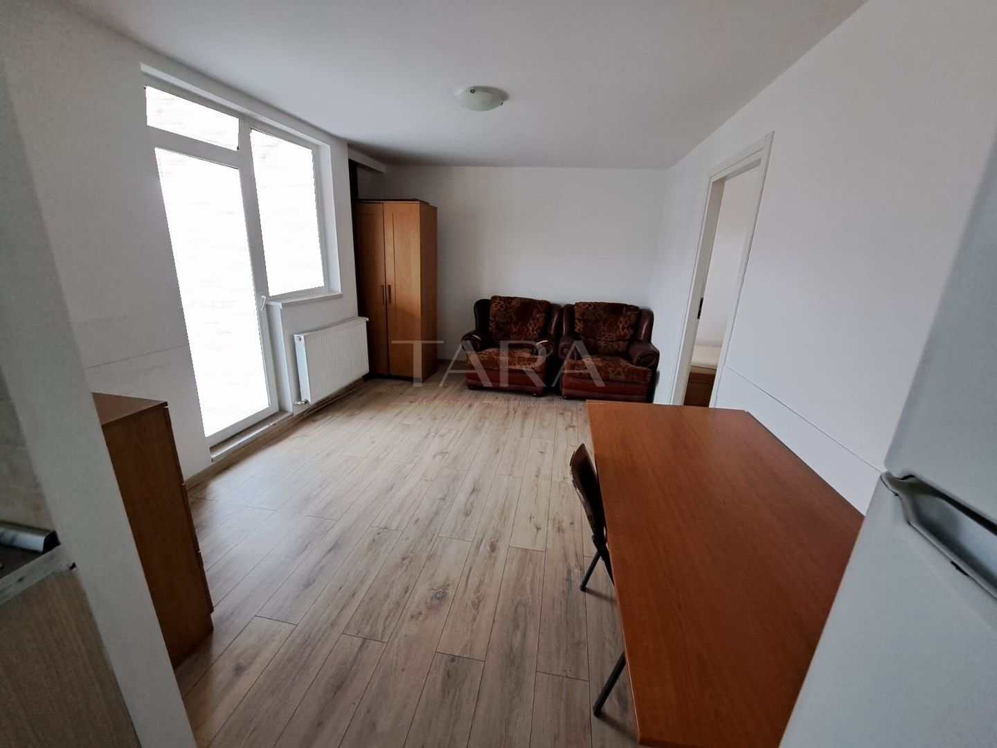 3 camere de inchiriat, aproape de Cluj. - Poză 1