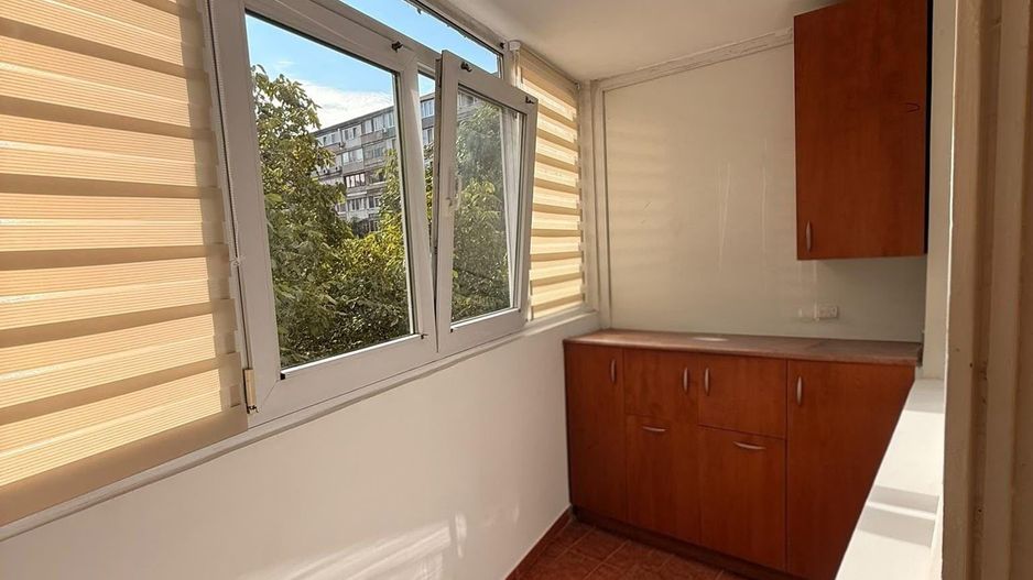 AP. 2 CAMERE- PIATA SUDULUI, PET-FRIENDLY, BUCATARIE INCHISA, METROU - Poză 9