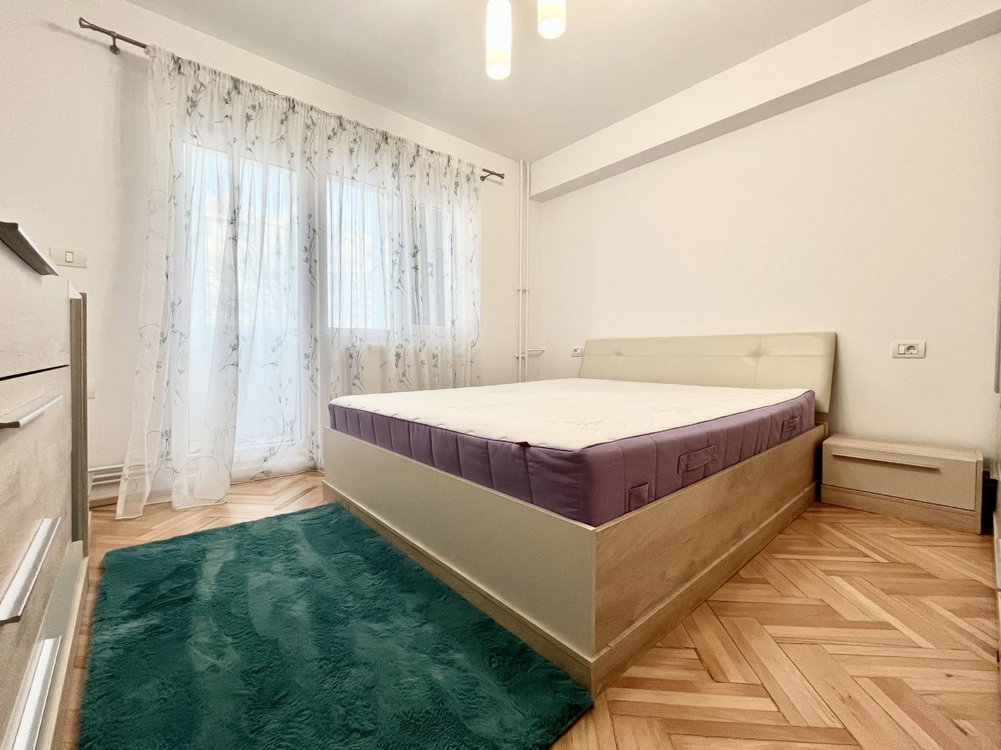 Apartament elegant si spatios – 2 Camere, Etaj 1, Girocului – Drubeta - Poză 7