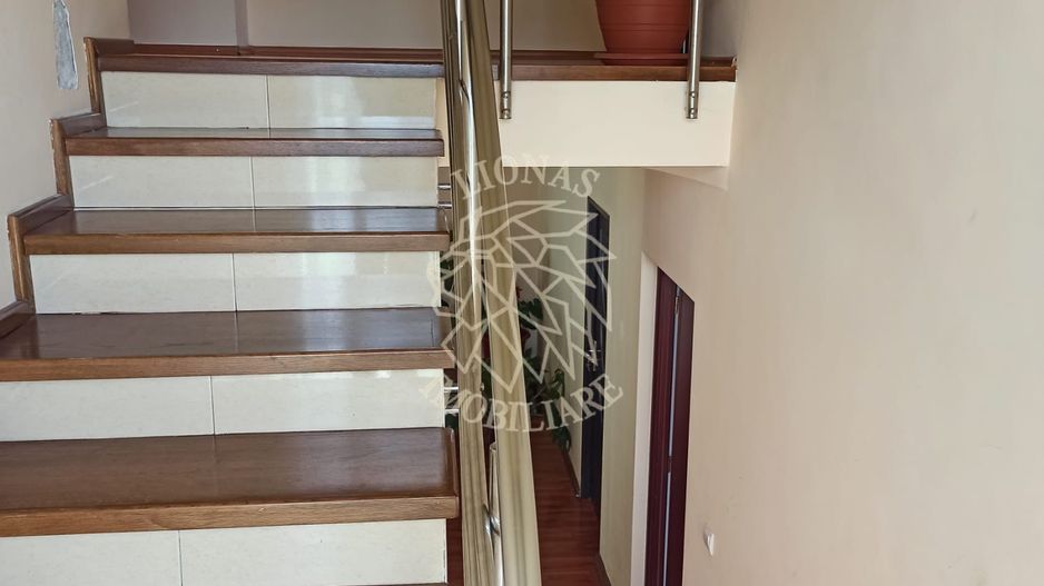 Casa 270 mp la DN17-teren 3400 mp-ideal Pensiune-Crainimat - Poză 6