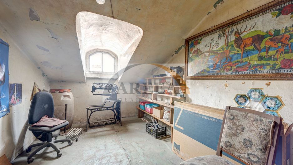 Proprietate in vila, etaj, partial renovat - Pasajul Unirii - 154 mp - Poză 23