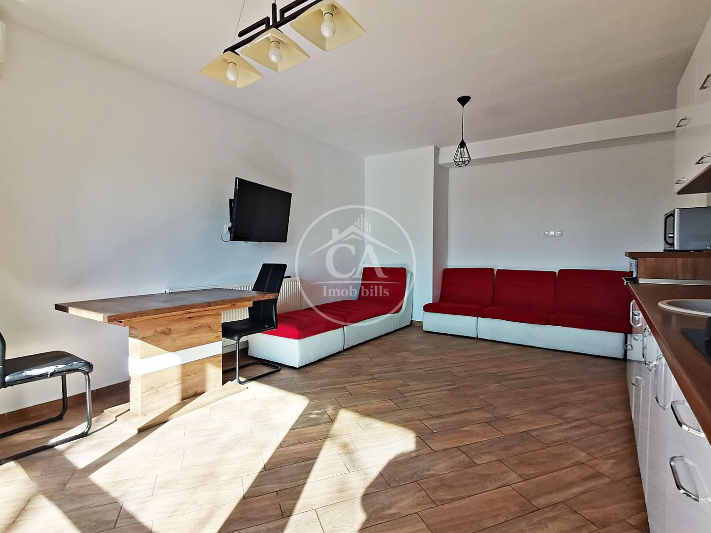 Apartament cu 3 camere de inchiriat in zona Centrala, Oradea - Poză 3
