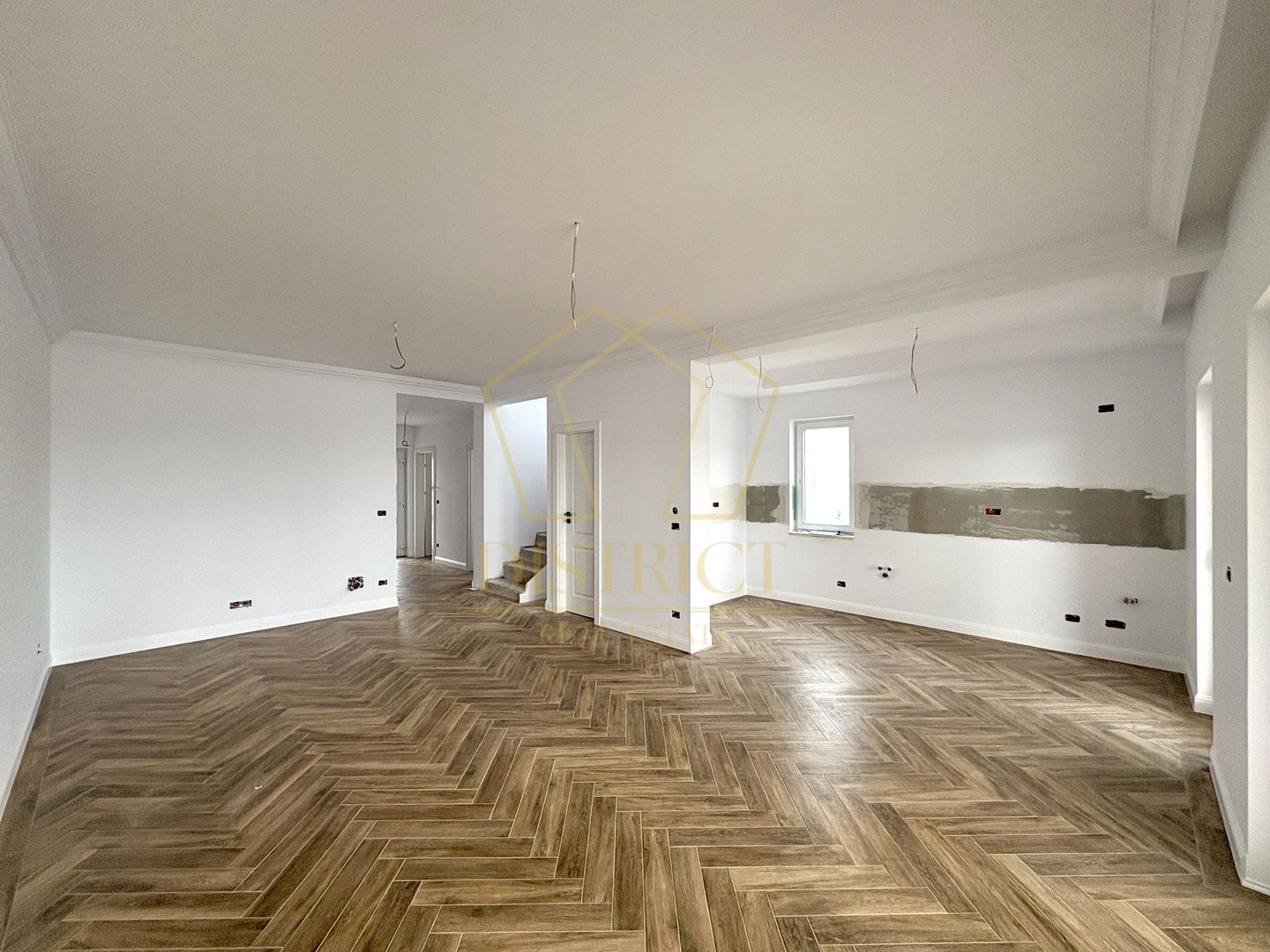 Duplex modern cu 5 camere, izolat fonic | Mosnita Noua | Sala de Sport - Poză 1