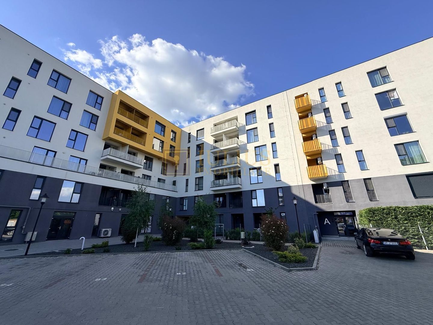 2 camere| Dumbravita| apartament mobilat lux| loc de parcare| lift| - Poză 23