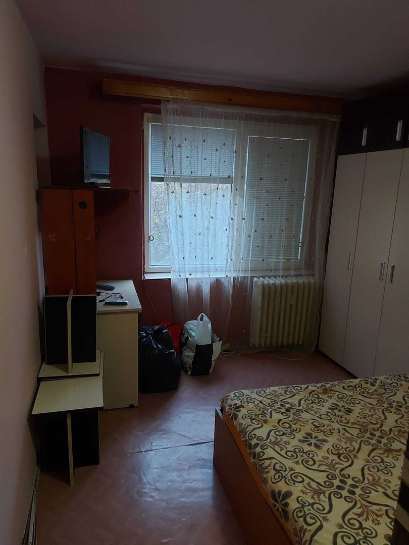 Apartament 2 camere de vânzare Teiul Doamnei - Poză 2