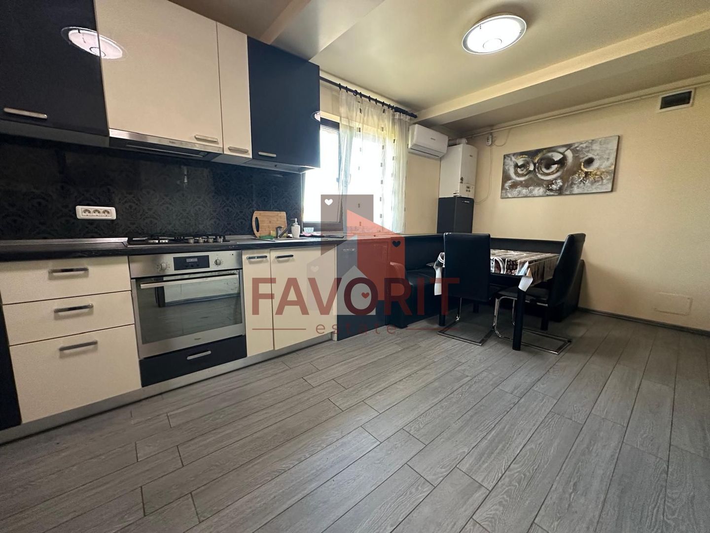 2 camere | bloc nou in oras | centrala proprie | etaj intermediar | - Poză 1