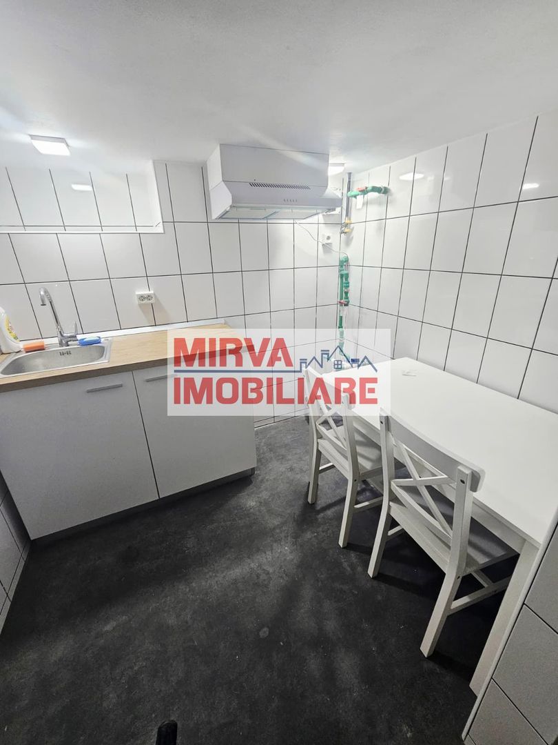 🏢 Spațiu de birouri de închiriat, 6 camere – Central, Ploiești - Poză 26