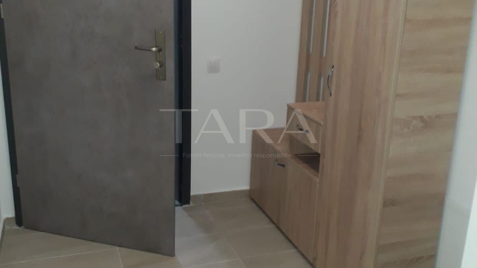 Apartament cu 2 camere, mobilat și utilat, zona Grand Hill Residence. - Poză 6