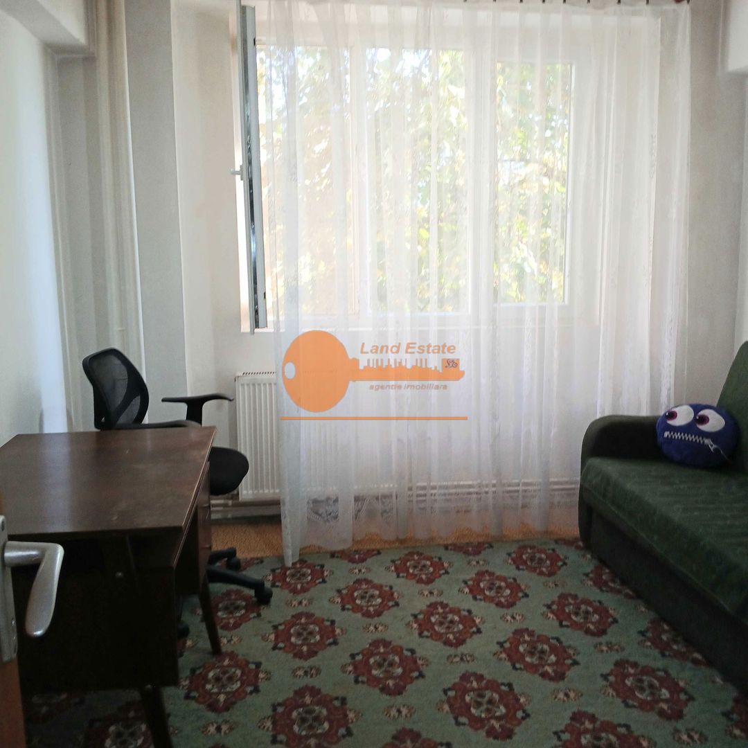 Apartament 3 camere 1 Decembrie 1918 68 mp centrală proprie - Poză 4