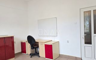 Birou renovat | Blocul 800 | ideal cabinet sau servicii - Poză 3