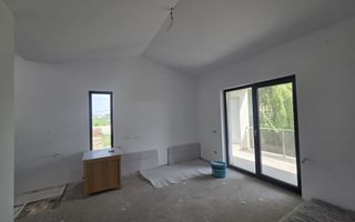 Vilă spațioasă Tunari | Curte mare | Complex închis - Poză 15