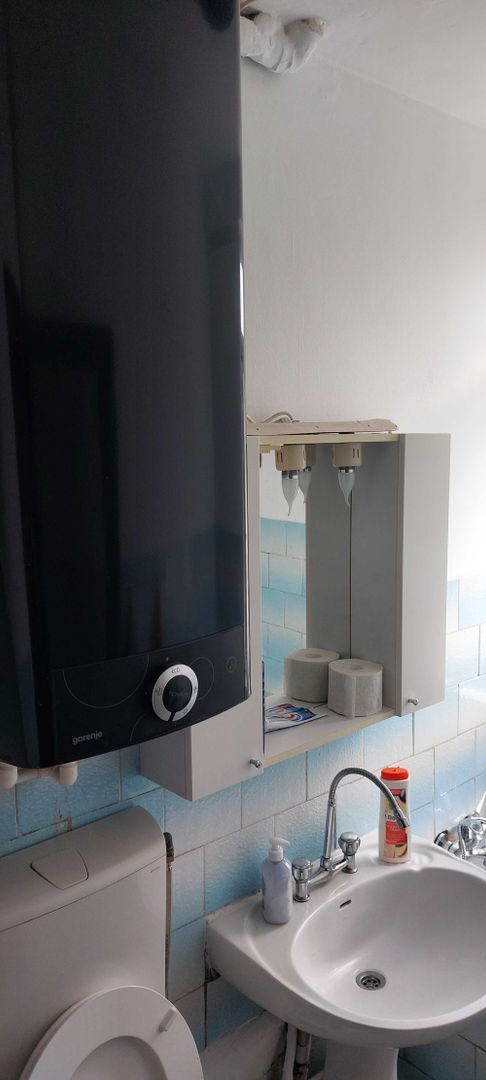 De vanzare garsoniera in Micro 17 - Poză 3